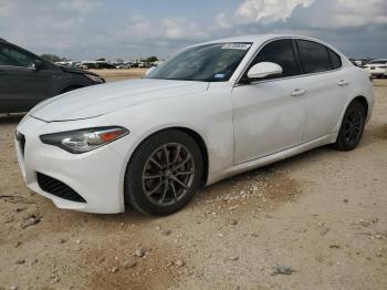  Salvage Alfa Romeo Giulia