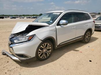  Salvage Mitsubishi Outlander