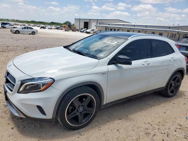  Salvage Mercedes-Benz GLA