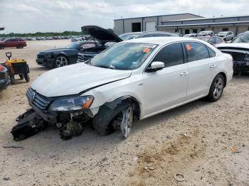 Salvage Volkswagen Passat