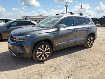  Salvage Volkswagen Taos