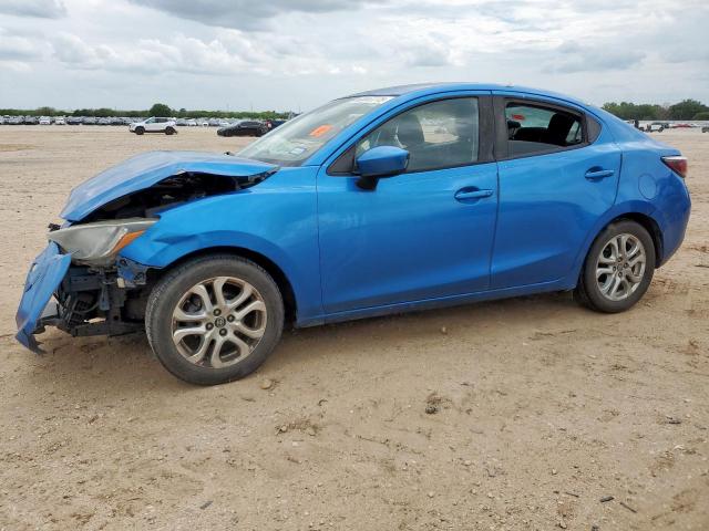  Salvage Toyota Yaris