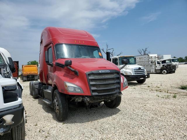  Salvage Freightliner Cascadia 1