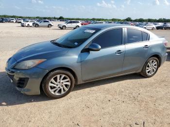  Salvage Mazda 3