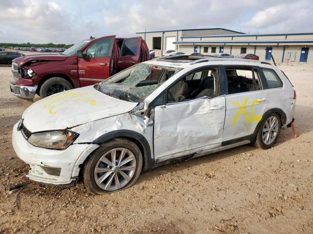  Salvage Volkswagen Golf