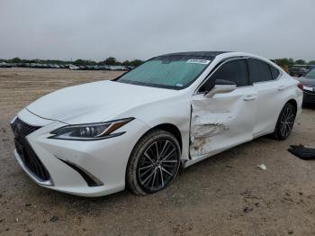  Salvage Lexus Es
