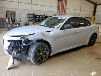  Salvage Alfa Romeo Giulia