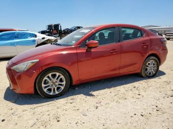  Salvage Toyota Yaris