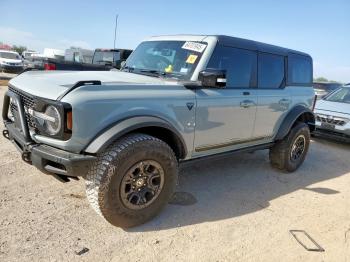  Salvage Ford Bronco