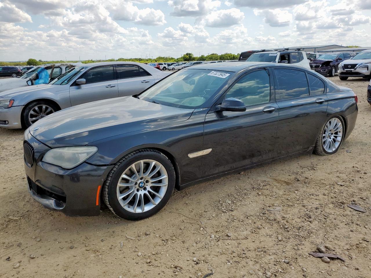 BMW 7 Series I Image 1