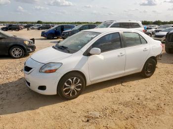  Salvage Toyota Yaris