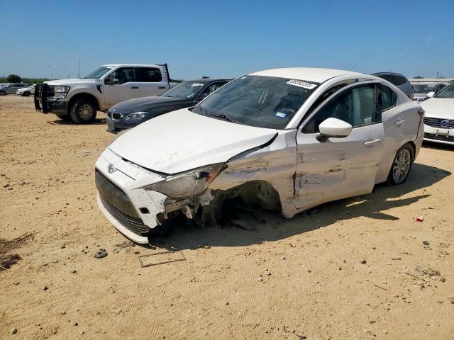  Salvage Toyota Yaris