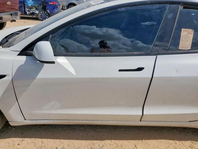Tesla Model 3 Image 10