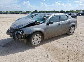  Salvage Dodge Avenger