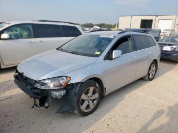  Salvage Volkswagen Golf
