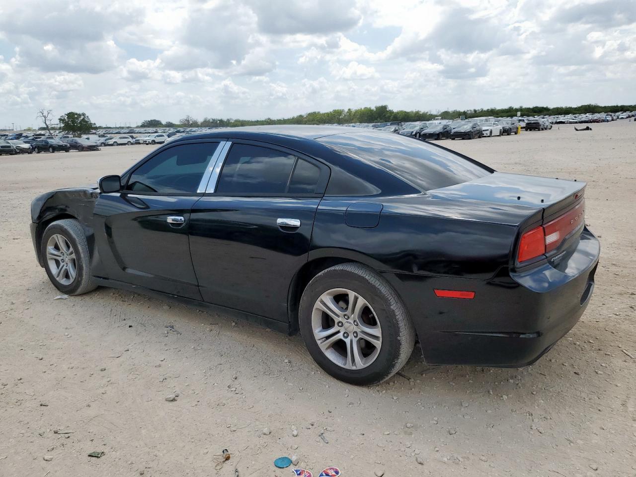 Dodge Charger Se Image 2