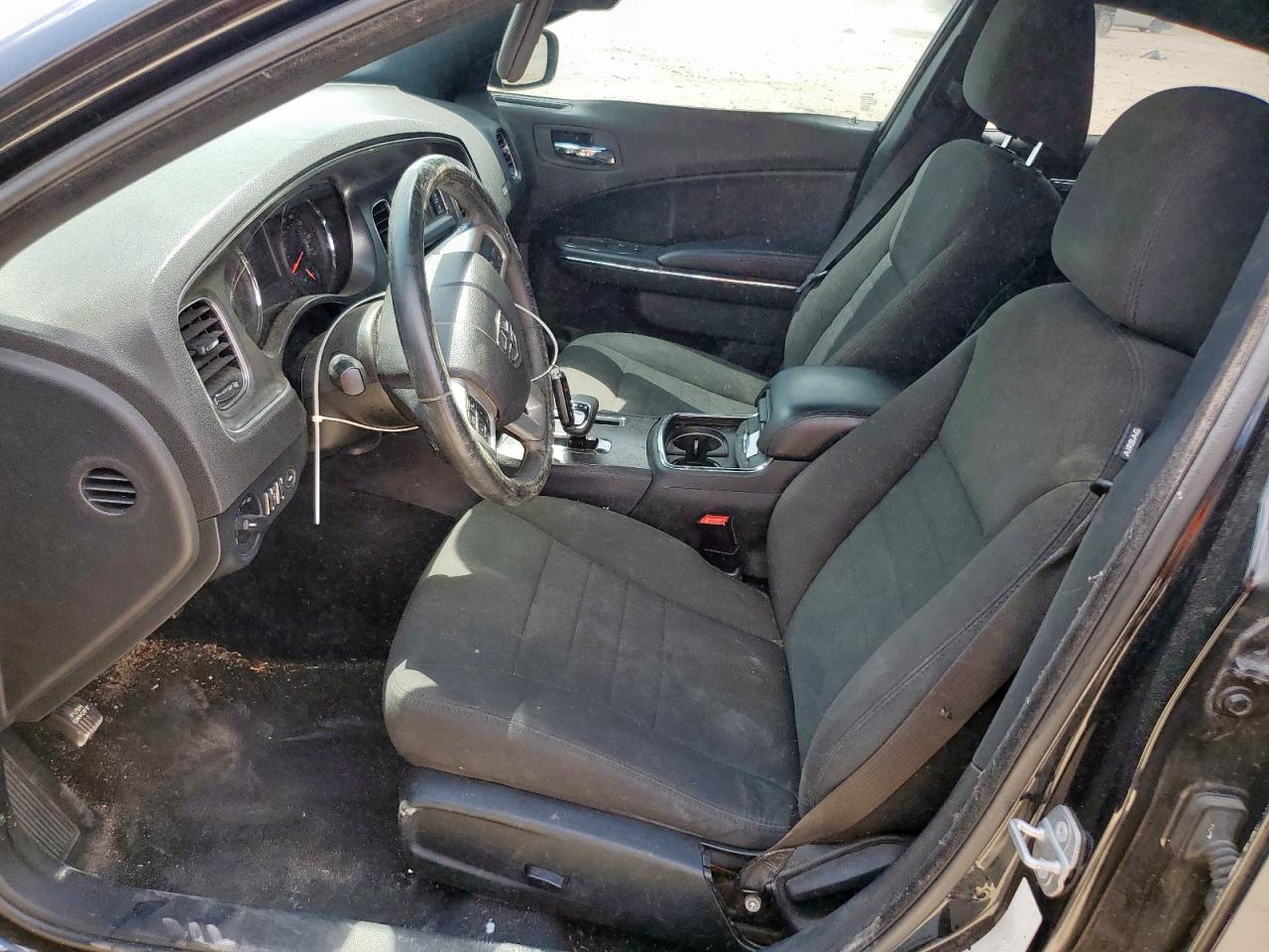 Dodge Charger Se Image 12