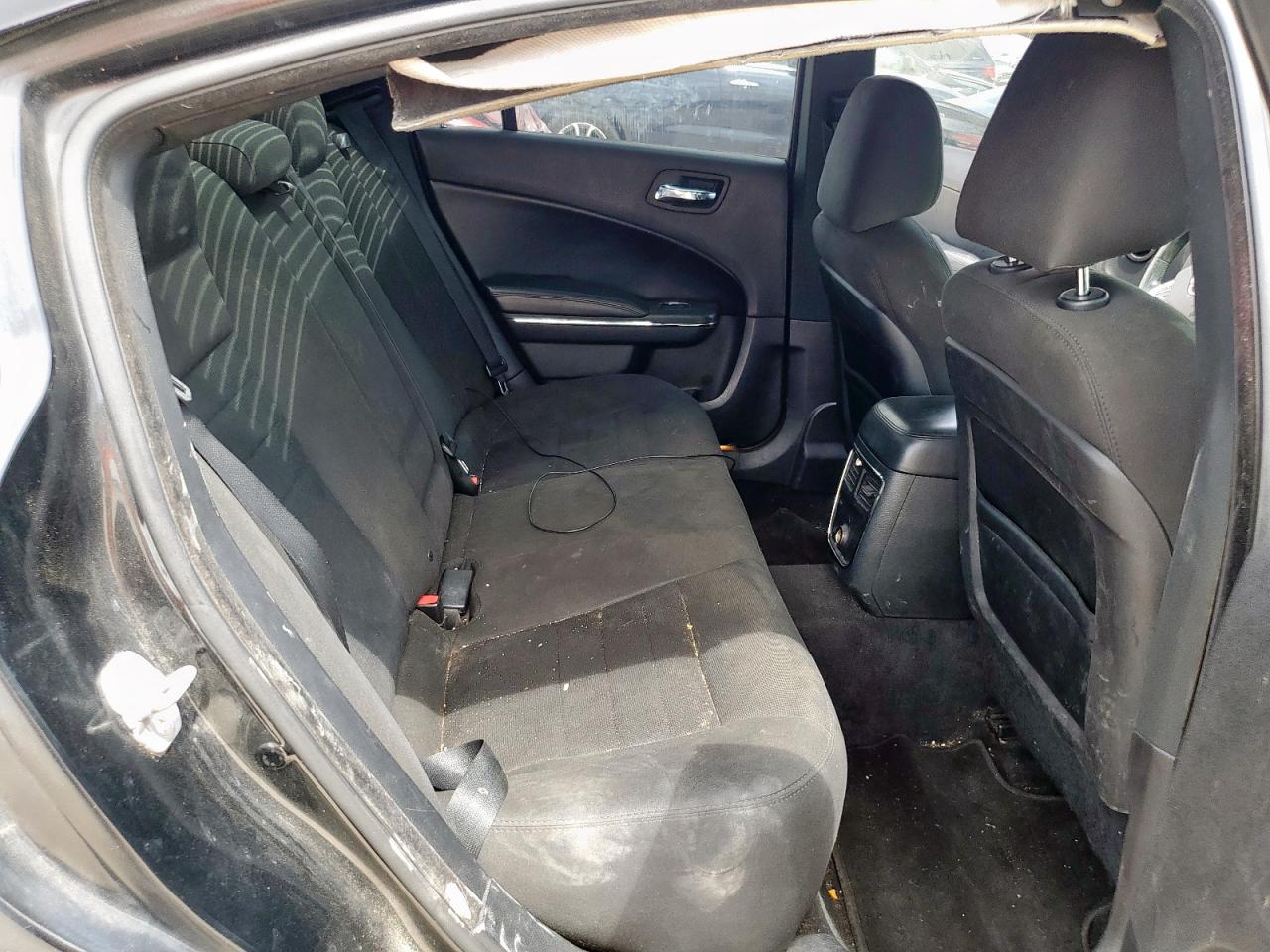 Dodge Charger Se Image 8