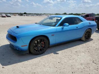  Salvage Dodge Challenger