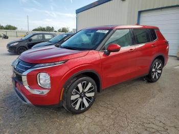  Salvage Mitsubishi Outlander