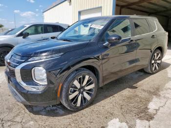  Salvage Mitsubishi Outlander
