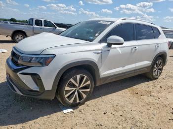  Salvage Volkswagen Taos