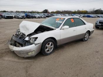  Salvage Lexus Es