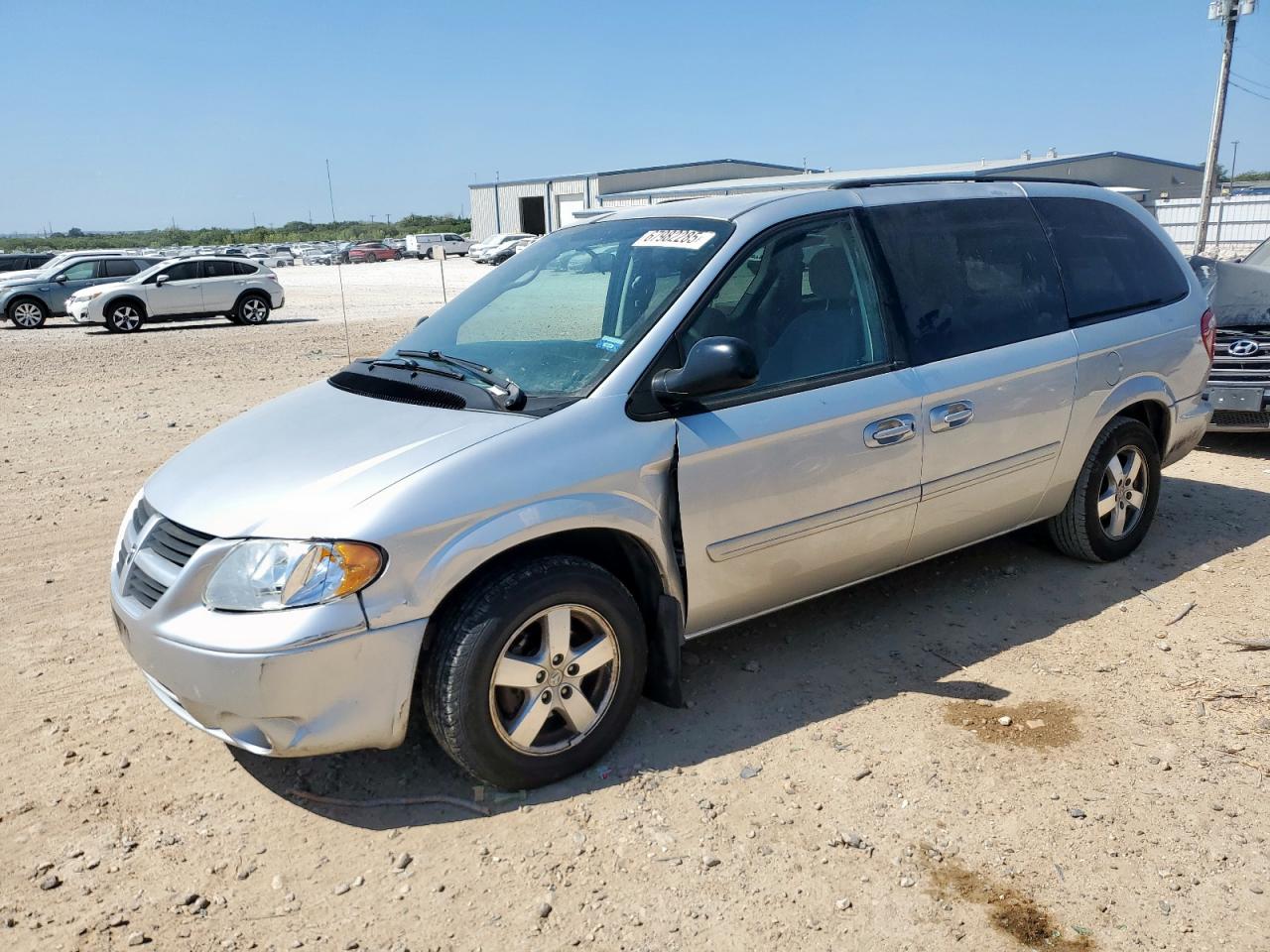 Dodge Caravan Sxt Image 1