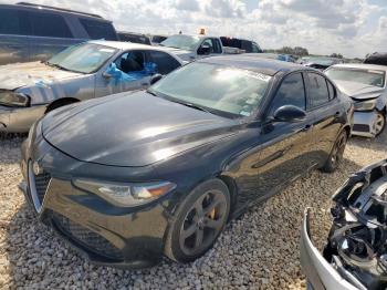 Salvage Alfa Romeo Giulia