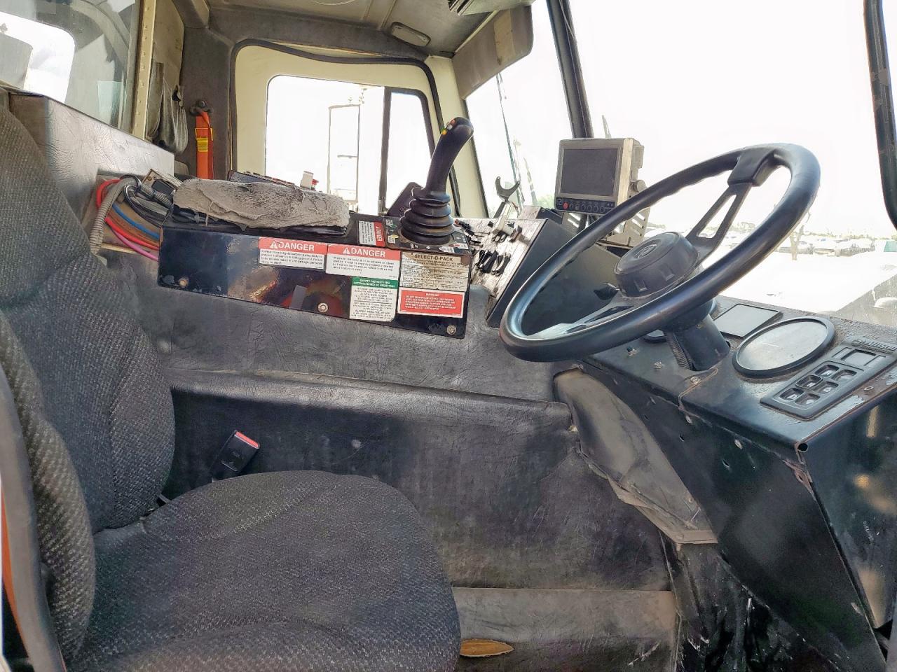 Mack 600 Leu600 Leu600 Image 7