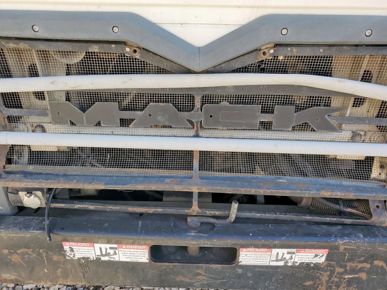 Mack 600 Leu600 Leu600 Image 9