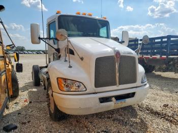  Salvage Kenworth T370
