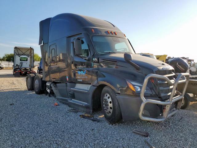  Salvage Freightliner Cascadia