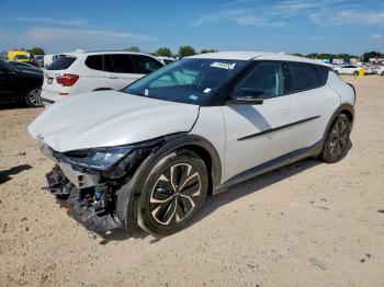  Salvage Kia EV6