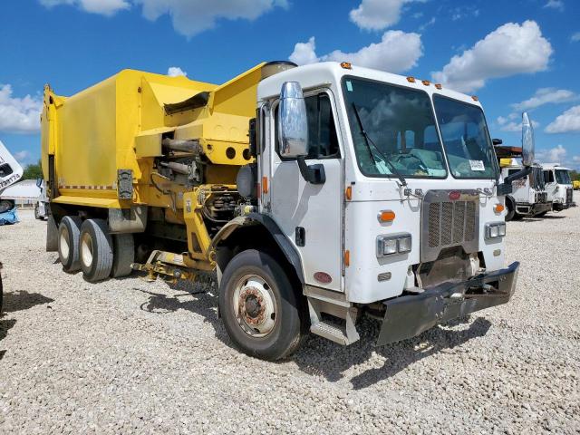  Salvage Peterbilt 320