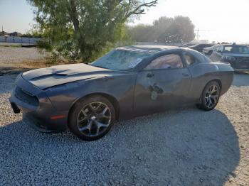  Salvage Dodge Challenger