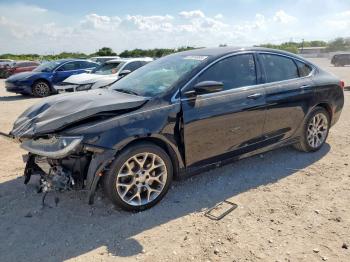  Salvage Chrysler 200