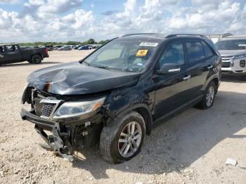  Salvage Kia Sorento