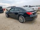 Chrysler 200 Limited Image 13