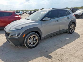  Salvage Hyundai KONA