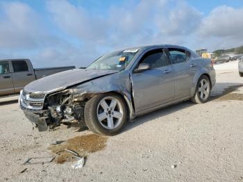  Salvage Dodge Avenger