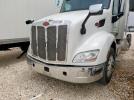 Peterbilt 579 Image 4