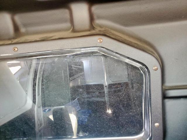 Chevrolet Express Image 6