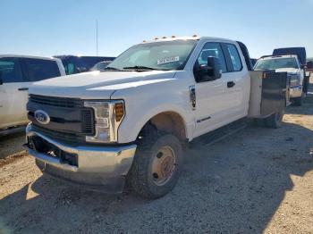  Salvage Ford F-350