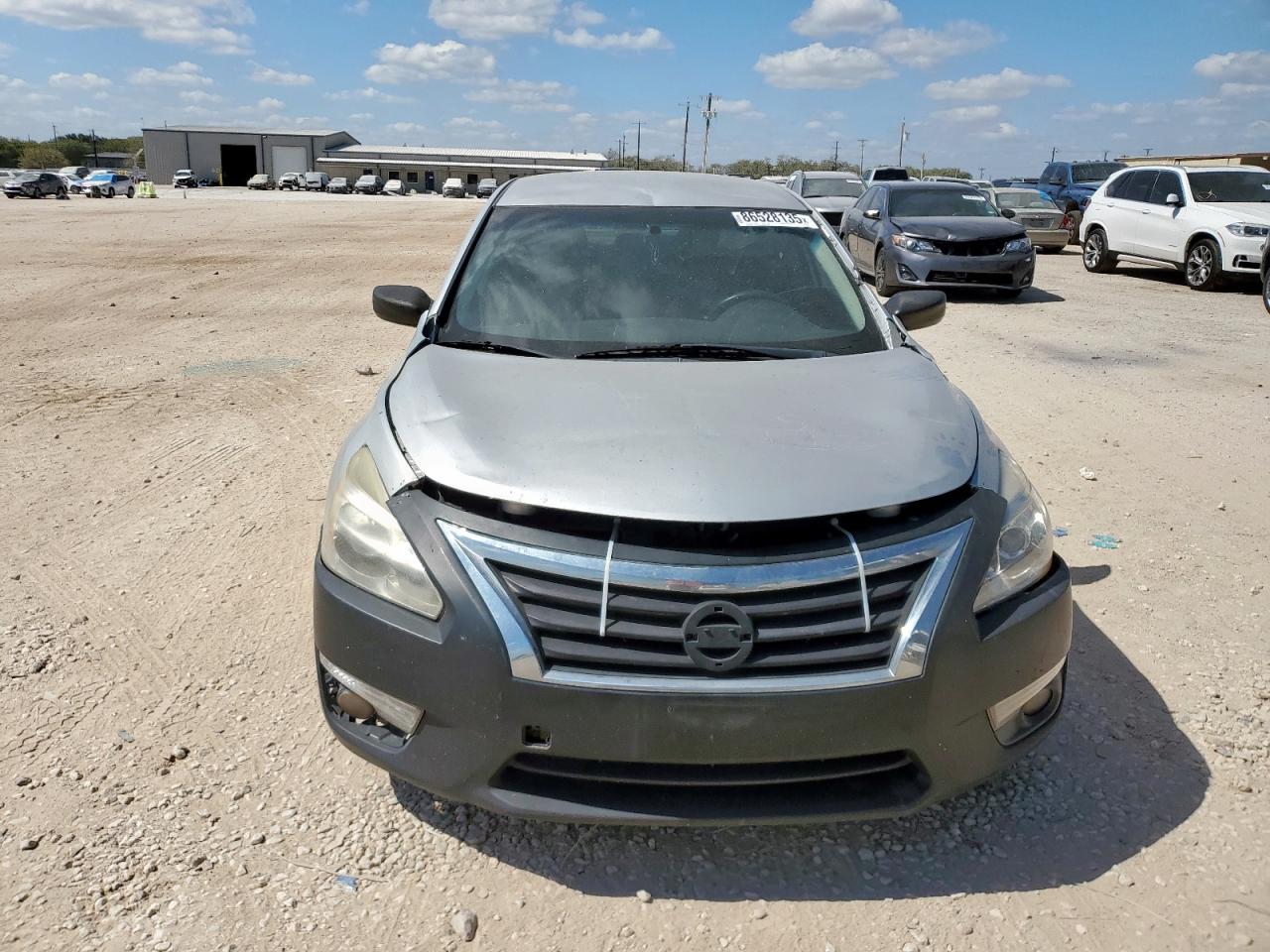 Nissan Altima 2.5 Image 3