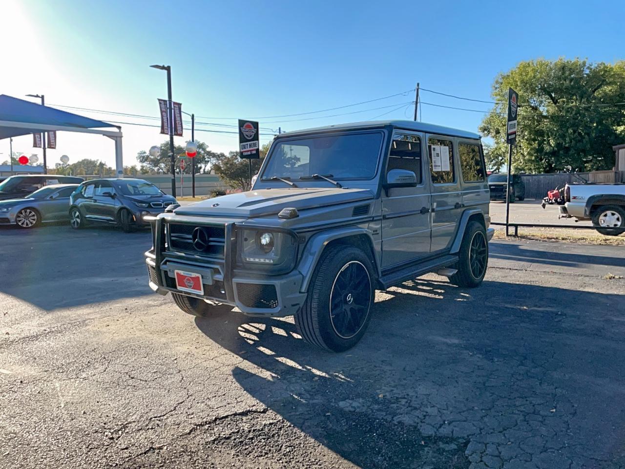 Mercedes-Benz G-Class 500 Image 3