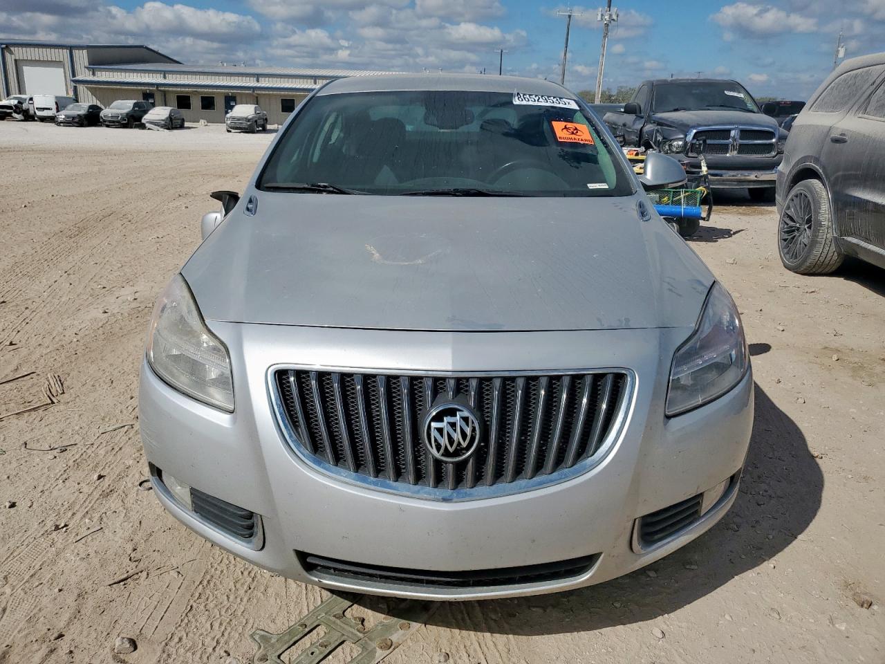 Buic Regal Premium Image 7