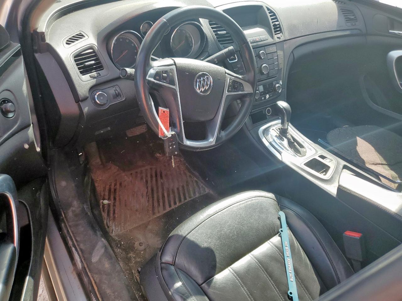 Buic Regal Premium Image 3