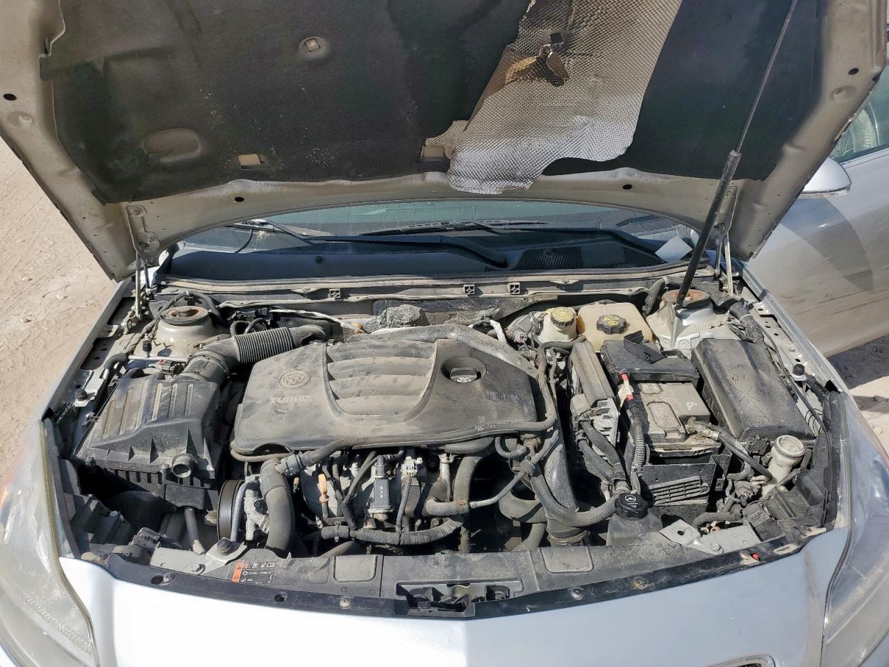 Buic Regal Premium Image 11