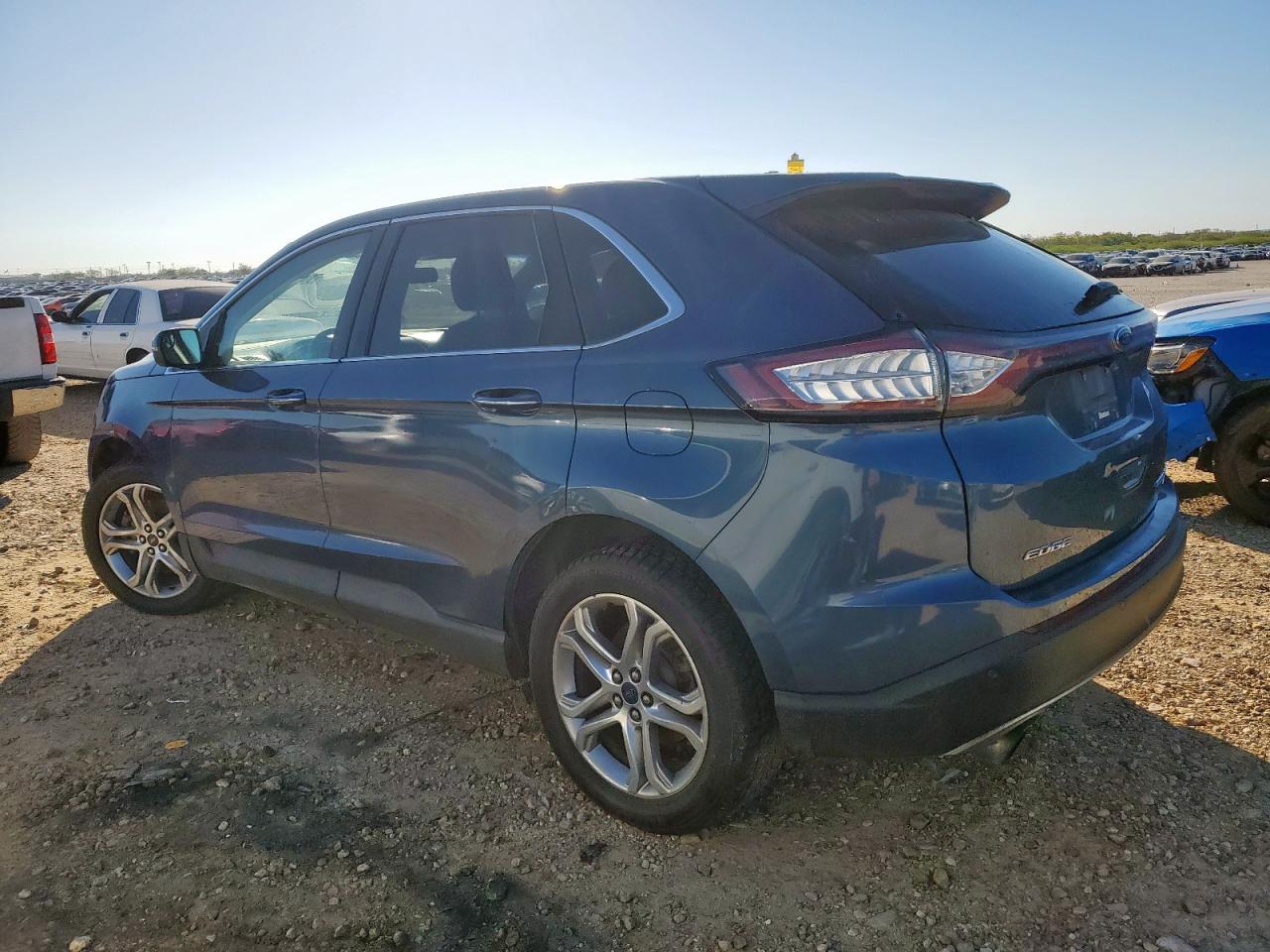 Ford Edge Titanium Image 2